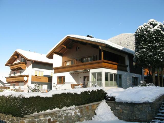 Haus Dejakom 메이른호픈 외부 사진